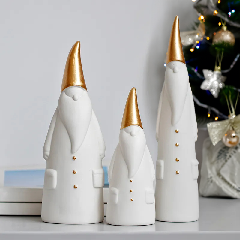Santa Gnome Statues (Set)