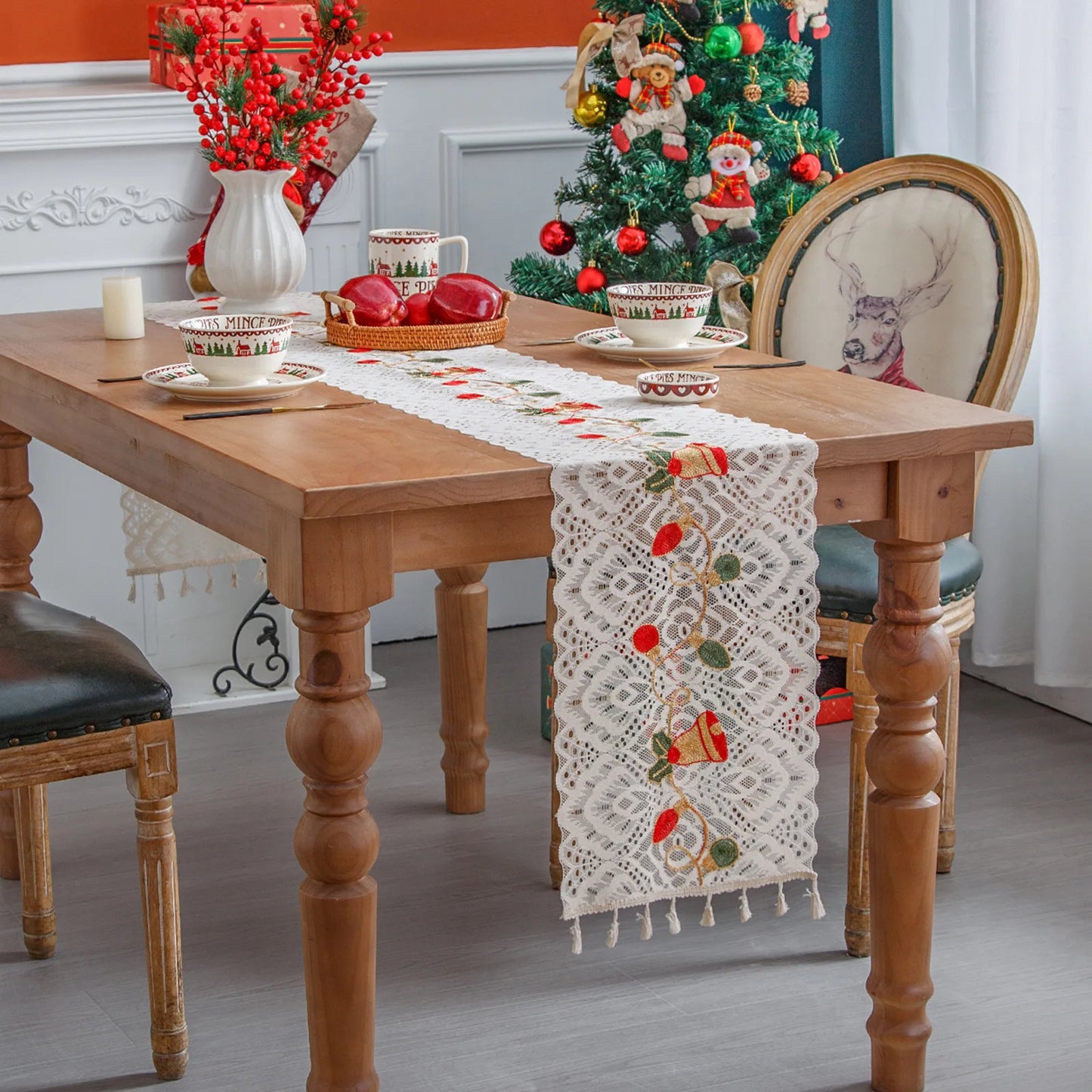 Festive Table Runner