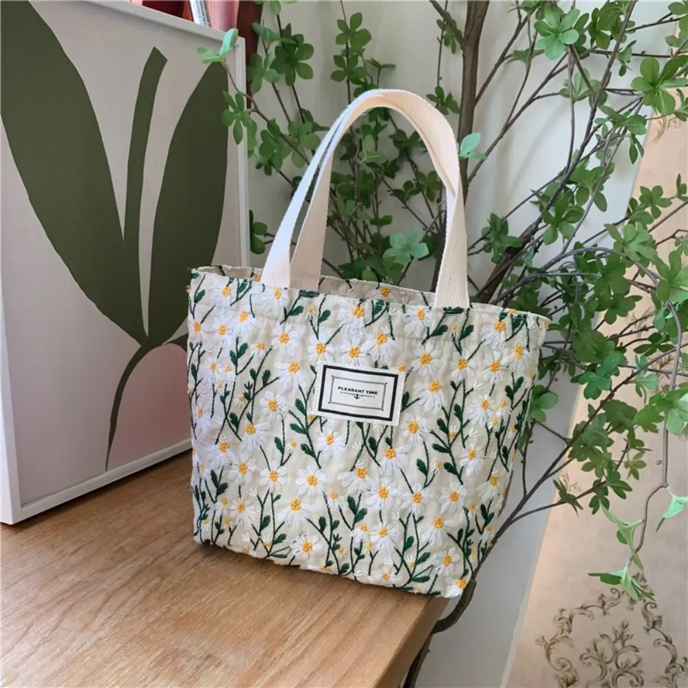 Daisy Embroidery Handbag