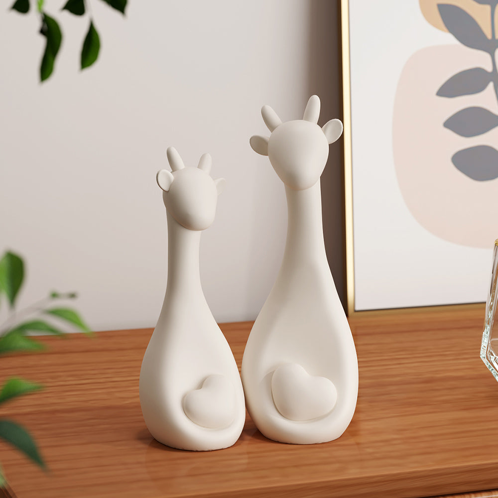 Giraffe Love Ornaments (Set)